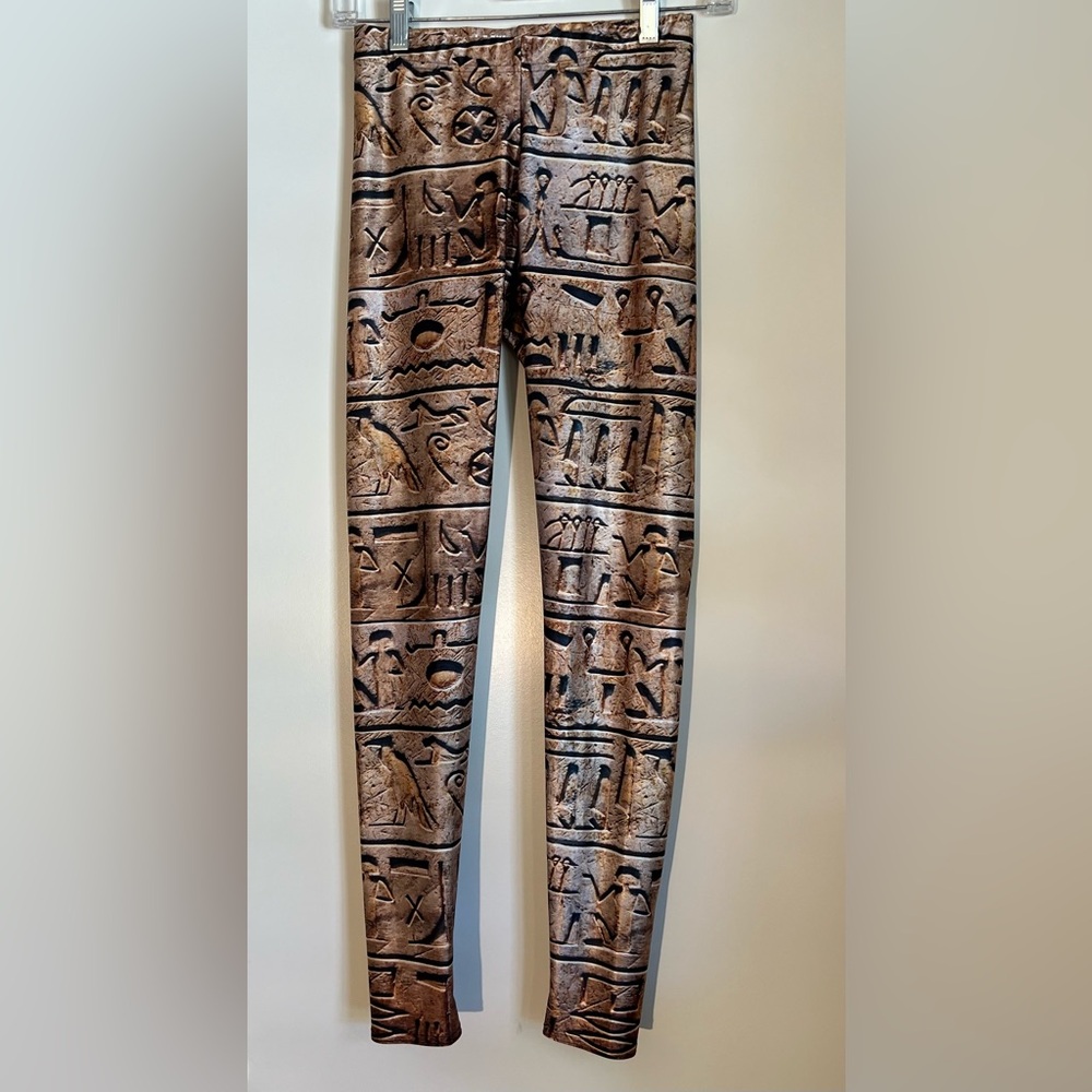 Blackmilk medium Egyptian hyroglyphic leggings